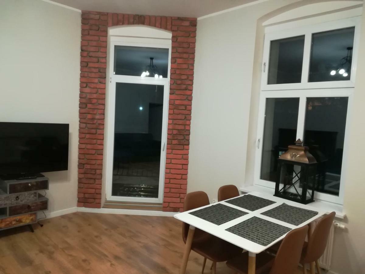 Apartament Piano Apartment Malbork Bagian luar foto