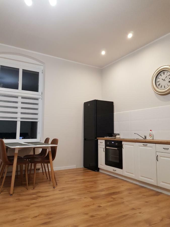 Apartament Piano Apartment Malbork Bagian luar foto