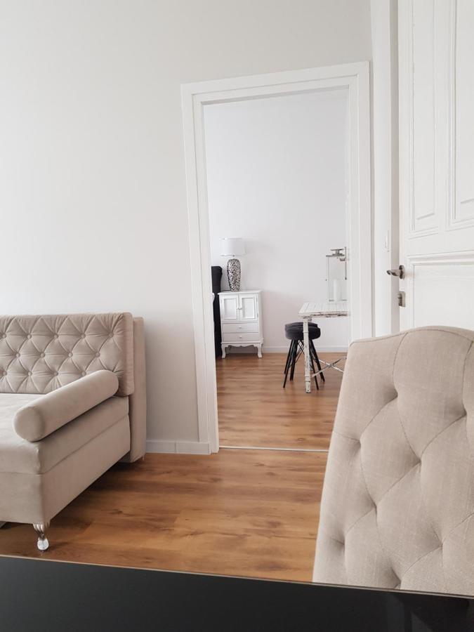 Apartament Piano Apartment Malbork Bagian luar foto